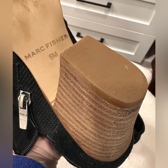 Marc Fisher Cadis Ankle Genuine Suede Bootie Black - Picture 5 of 6